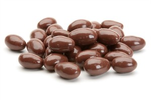 milk-chocolate-covered-almonds-25-pound-bulk